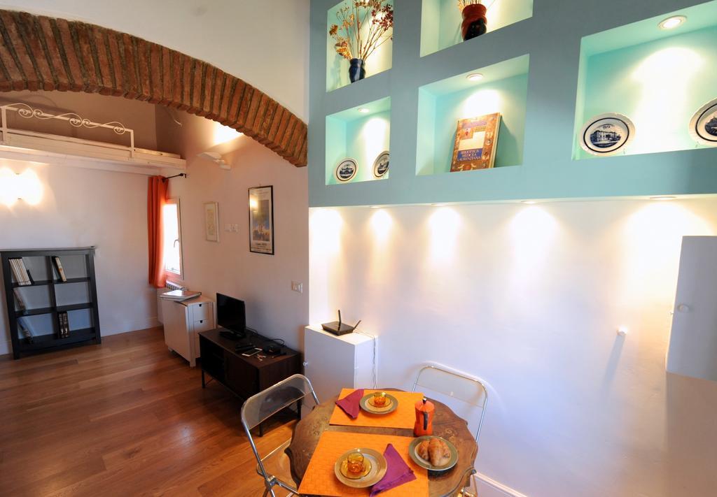 Acacia Firenze - Ciclamino Appartement Buitenkant foto